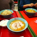 Kurumaya Ramen - 家族でラーメン