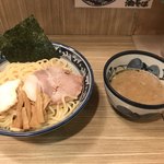 秋葉原つけ麺 油そば 楽 - つけ麺(880円)