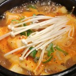 韓国料理ジョウンデー - みそチゲのアップ