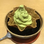 ぎをん椿庵 - 抹茶ソフトクリーム