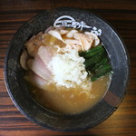麺屋時茂 - 鶏白湯ラーメン 醤油(850円、真上から)