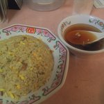 餃子の王将 - 焼きめしとスープ