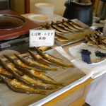 赤沢温泉ホテル - 朝食　干物は数種類