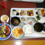 赤沢温泉ホテル - 私のお膳　明らかに食べすぎです