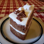 Byrd's Pizza & Ribs - Hummingbird Cake