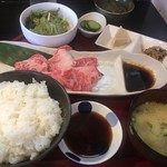 Nikuyaki Sumitarou - 極上霜降り焼肉ランチ