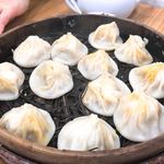 佳家汤包 - 蟹粉鮮肉湯包(カニ味噌と豚肉の小籠包)　