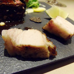 厨翠山   - 北みらい牛炭火焼きと
      
      美瑛豚スペアリブ椎茸醤油の照り焼き