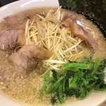 ラーメンショップ - ネギチャーシュー（中）1150円