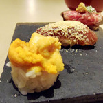 厨翠山   - ～三種三味～
      北みらい牛たたき　雲丹　本鮪