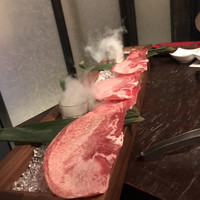 牛牛 西麻布 総本店 - 