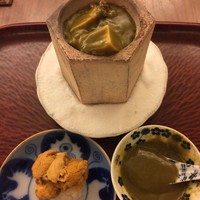 日本料理 晴山 - 鮑の石焼き