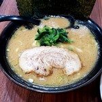 えび豚骨拉麺 春樹 - 豚骨らーめん