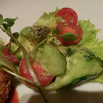 つばめKITCHEN - 帆立貝のクリームコロッケの添え野菜