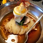 大門 - 韓国冷麺