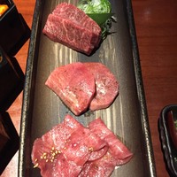 蕃 YORONIKU - 焼物 塩~タン・上タン・上ハラミ