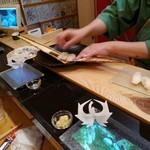 寿司茶屋 すし活 - その場で昆布締め