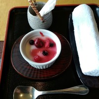 割烹みなと (アートホテル大阪ベイタワー) - イチゴのパンナコッタ