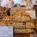 サンデーベイクショップ - 焼菓子陳列