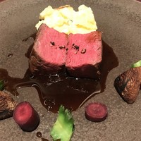 セレニティ - 牛フィレ肉のパイ包み焼き