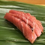 寿司処 やまざき - 中トロ＠７５６円。こちらも注文時に追加でお願いしたものです。美味しい〜（╹◡╹）