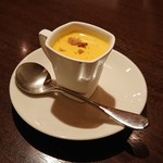 マルヤママッシュルーム - 人参の冷製スープ