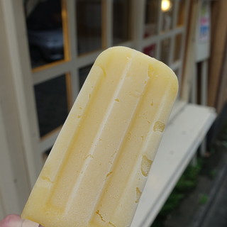 セシル エリュアール_1