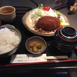 レストラン 牛石 - ハンバーグ定食1,500円