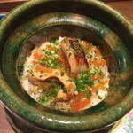 日本料理 潤花 - 鮭とイクラの土鍋炊きご飯