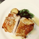 オステリア ラ・ルーナ - 奥三河鶏モモ肉のフライパン焼き