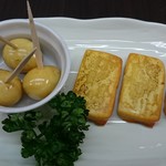Kushiyaki Waraku - 自家製スモーク（うずら・チーズ）