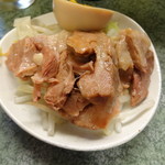 ラーメン二郎 - 豚