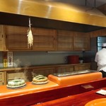 草喰 なかひがし - 店内の様子