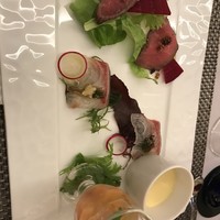 ラ ポルト - ローストビーフ、真鯛のカルパッチョ？、カボチャのスープ、サーモンの入ったゼリー