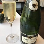 レストラン・モリエール - THERRY TRIOLET