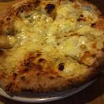 レストラン BR - クァットロ フォルマッジョ 4種チーズ