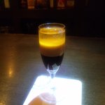 トリコロール。