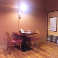 明神下 神田川 本店 - テーブル席