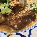 タイ料理バル タイ象 - タイ料理バル タイ象(東京都港区新橋)グラドュクムー・トッド(揚げスペアリブ)5ピース