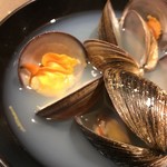 雫庵 - 沖しじみ汁ドアップ