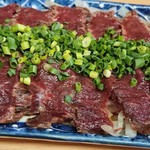 馬肉のタタキ