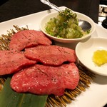 Yakiniku Dainingu Kiwamiya - 