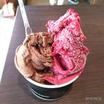 プレマルシェ・ジェラテリア - 赤ワインとベルギー･ダッチチョコ