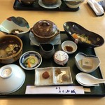 小城 - 膳一式
