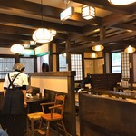 うずら家 - 店内