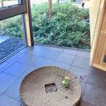 とらや - 入って左手の室礼