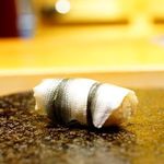 くろ﨑 - 新子(シンコ)