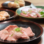 Horumon Yakiniku Izakaya Marushin - 