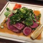 万宝家 - 肉のタタキ（￥1300）