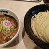 アンダーグラウンド ラーメン 頑者 コクーンシティ店
